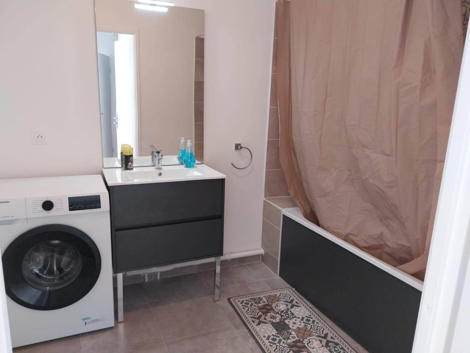 Thecalc Homes 2Bedroom+1Kitchen Sartrouville Extérieur photo